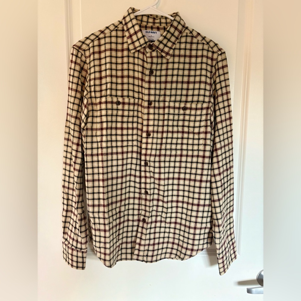 Old Navy Men’s Cream Plaid Casual Button Down Shirt